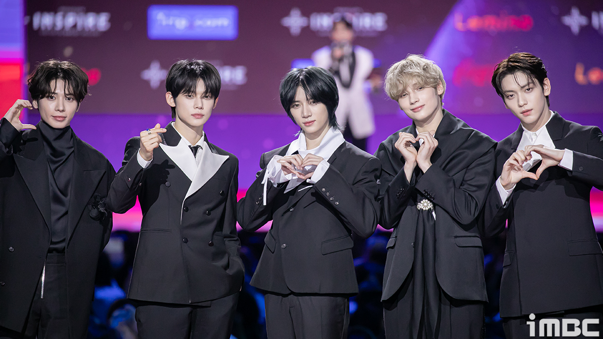 TOMORROW X TOGETHER performing on stage during their 2026 world tour