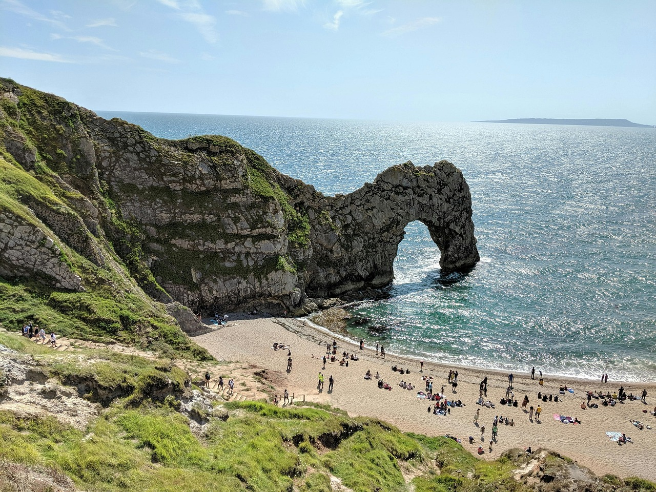 Haedong Yonggungsa Buddhist temple on coastal cliffs with ocean waves